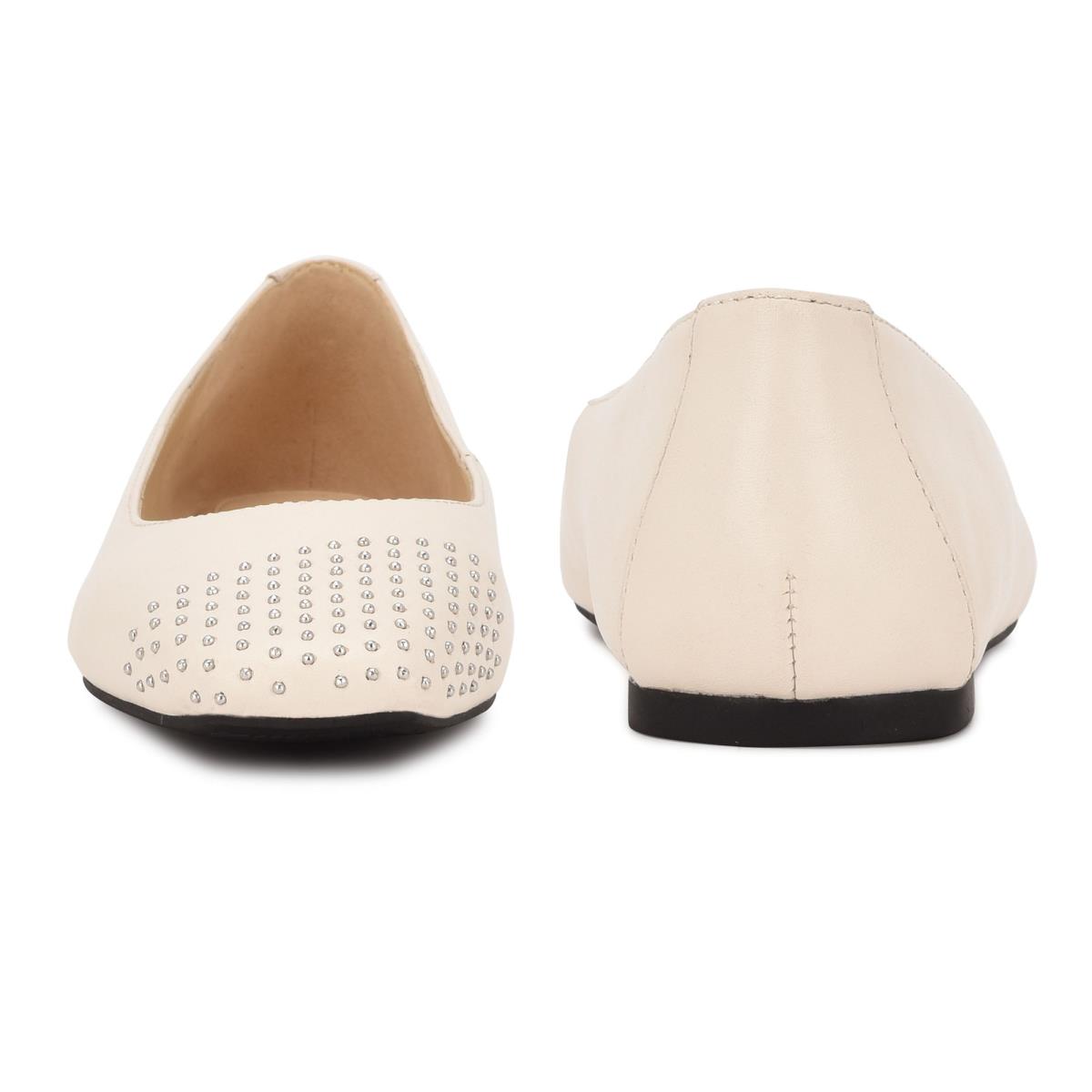 Nine West Aloha Studded Square-Toe Creme | 8534EWRMI