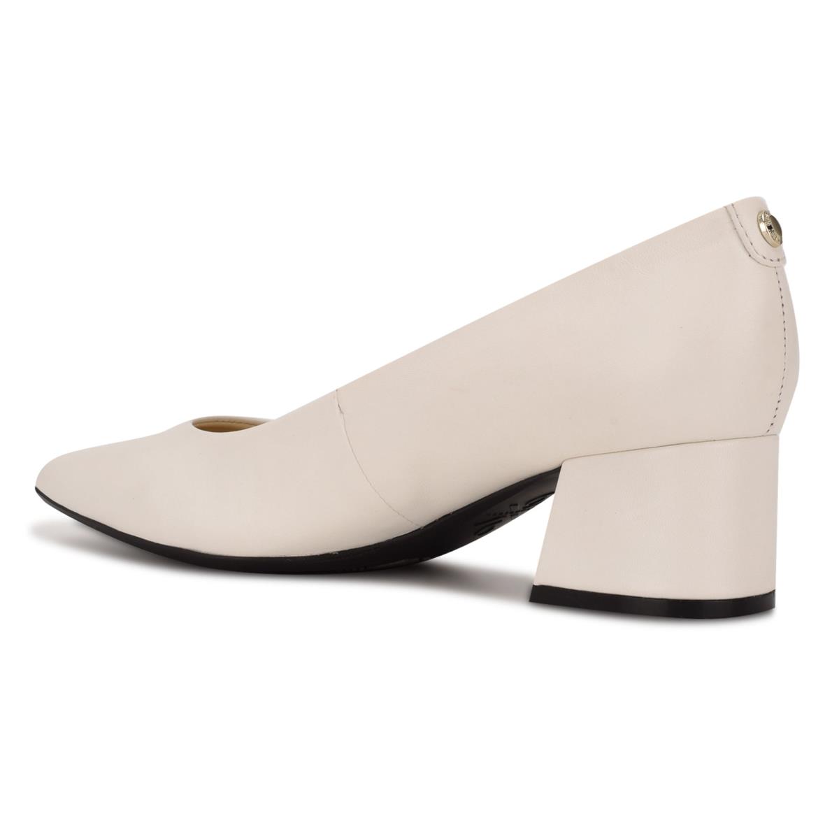 Nine West Cloe 9x9 Block Heel Creme | 5489QCWZX