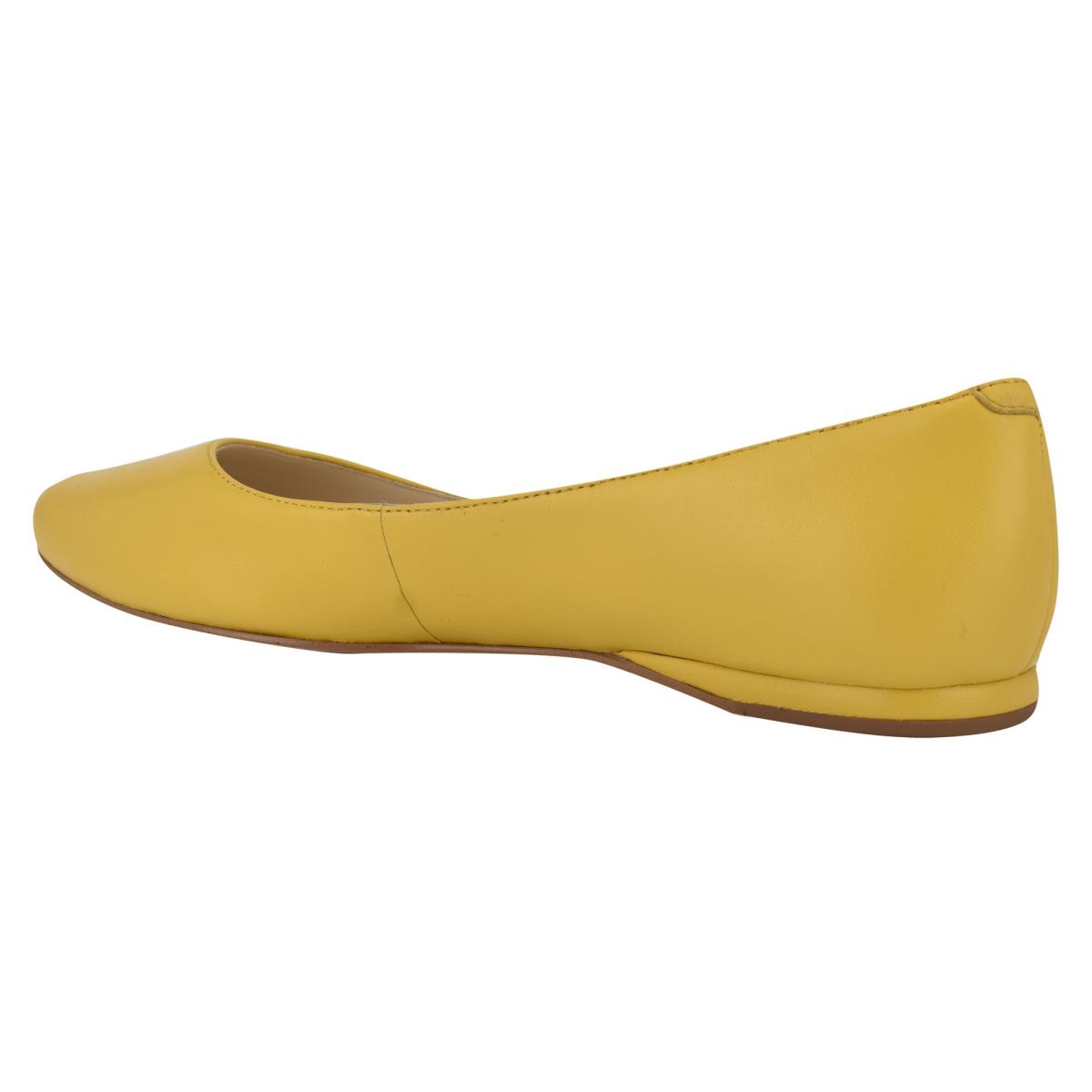 Nine West Speakup Almond Toe Amarillo | 8752NQKLU