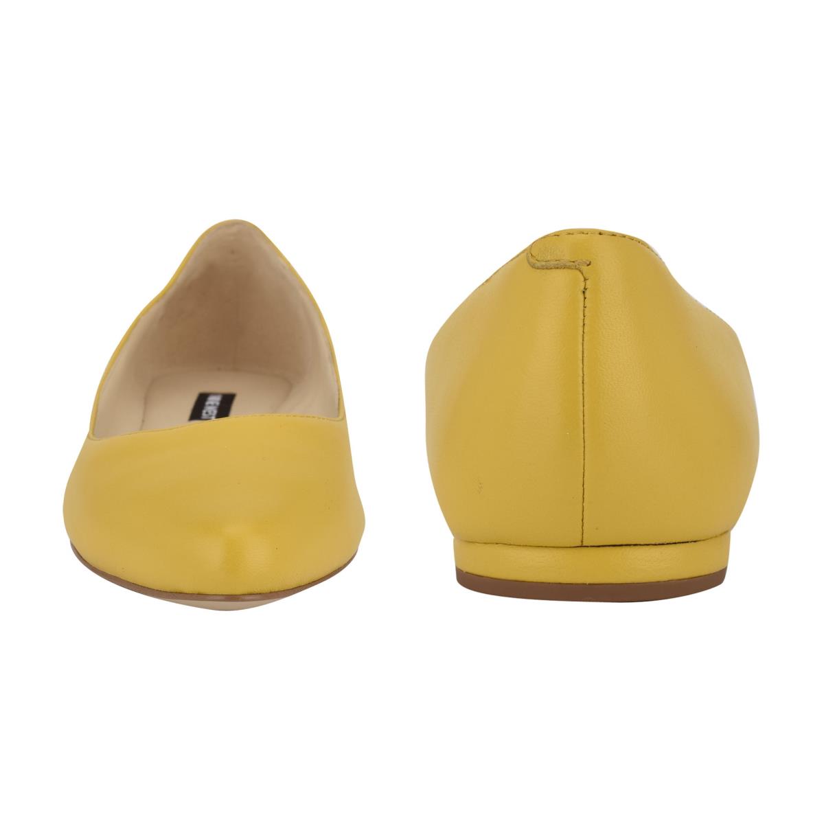 Nine West Speakup Almond Toe Amarillo | 8752NQKLU