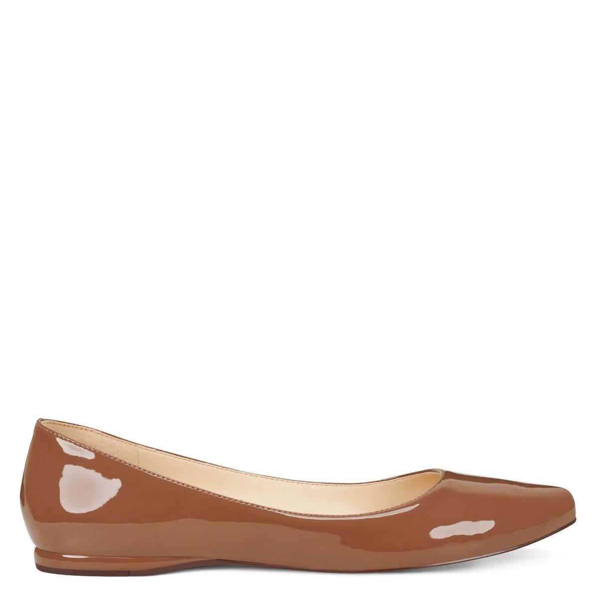 Nine West Speakup Almond Toe Beige Oscuro | 0412YFKSL