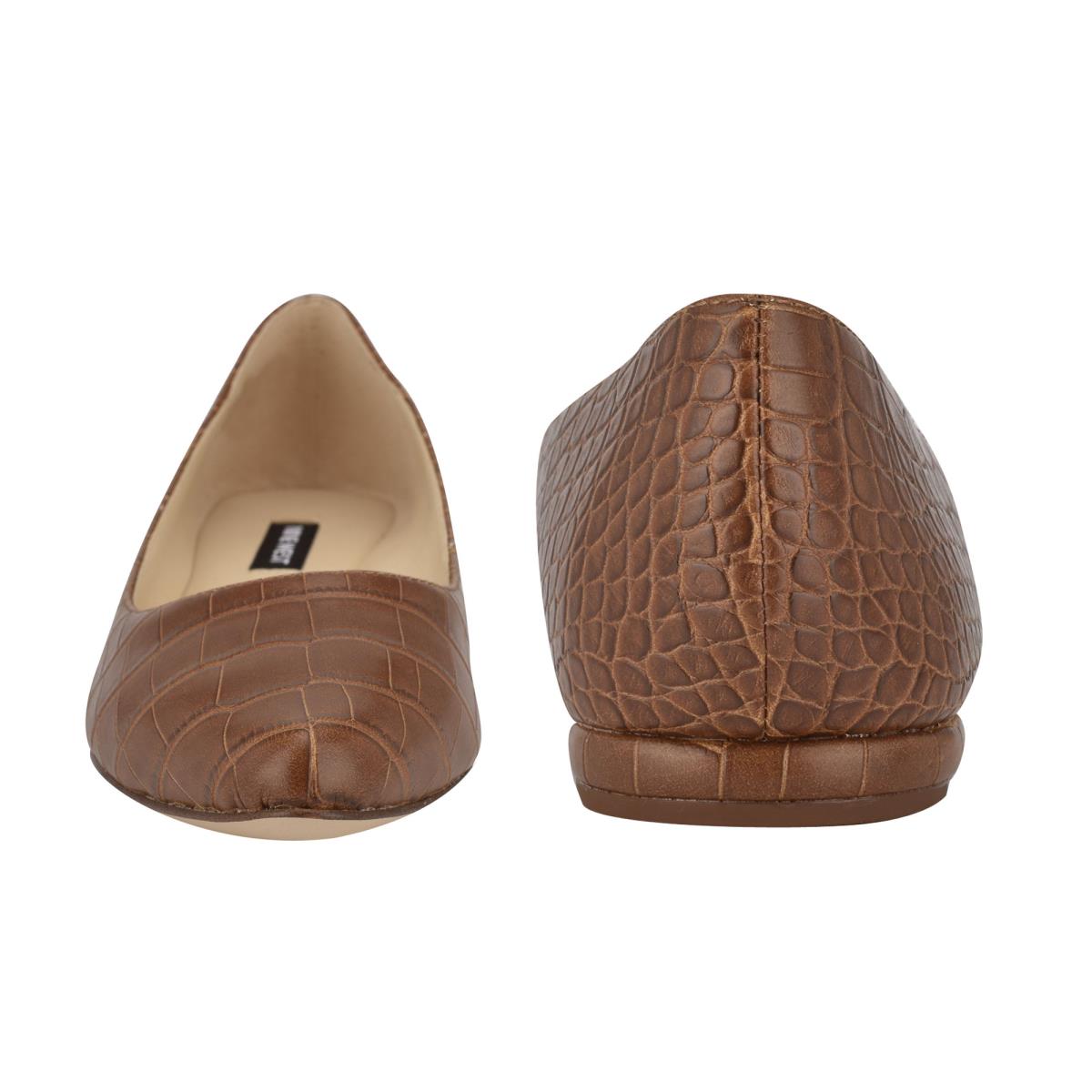 Nine West Speakup Almond Toe Marrones Serpent | 6514NHZAF