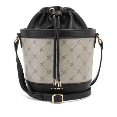 Nine West Laylin Drawstring Bucket Negras | 8249IHCGR